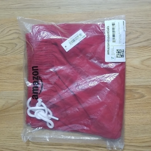 Amazon Essentials Swim Trunks - Picture 5 of 6